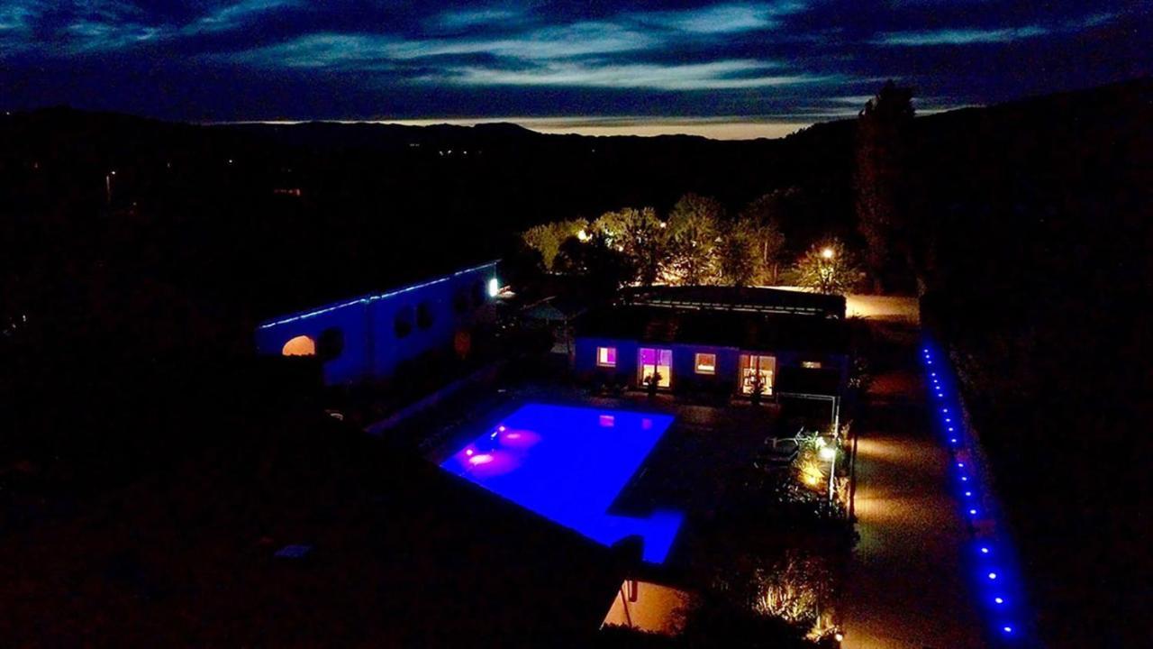Hotel Les Cigalous à Salavas Extérieur photo