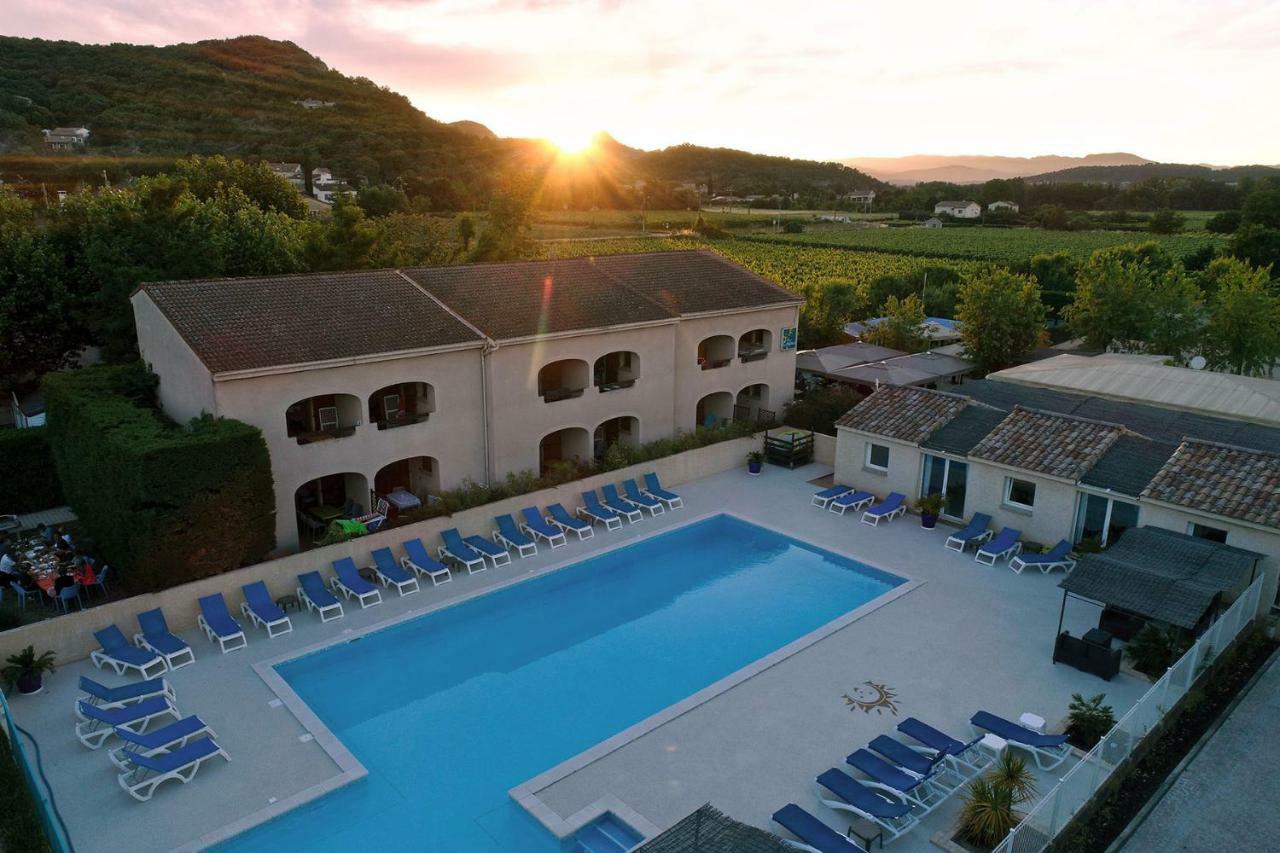Hotel Les Cigalous à Salavas Extérieur photo